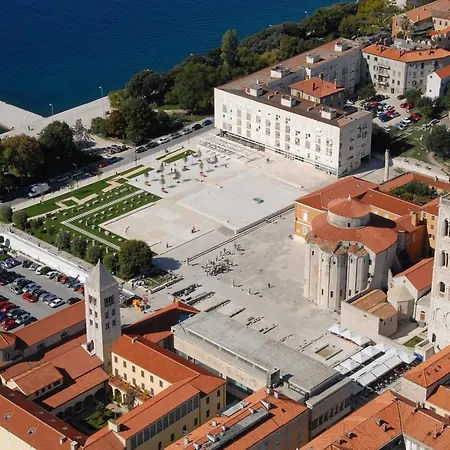 Apartman Apartament L'una *